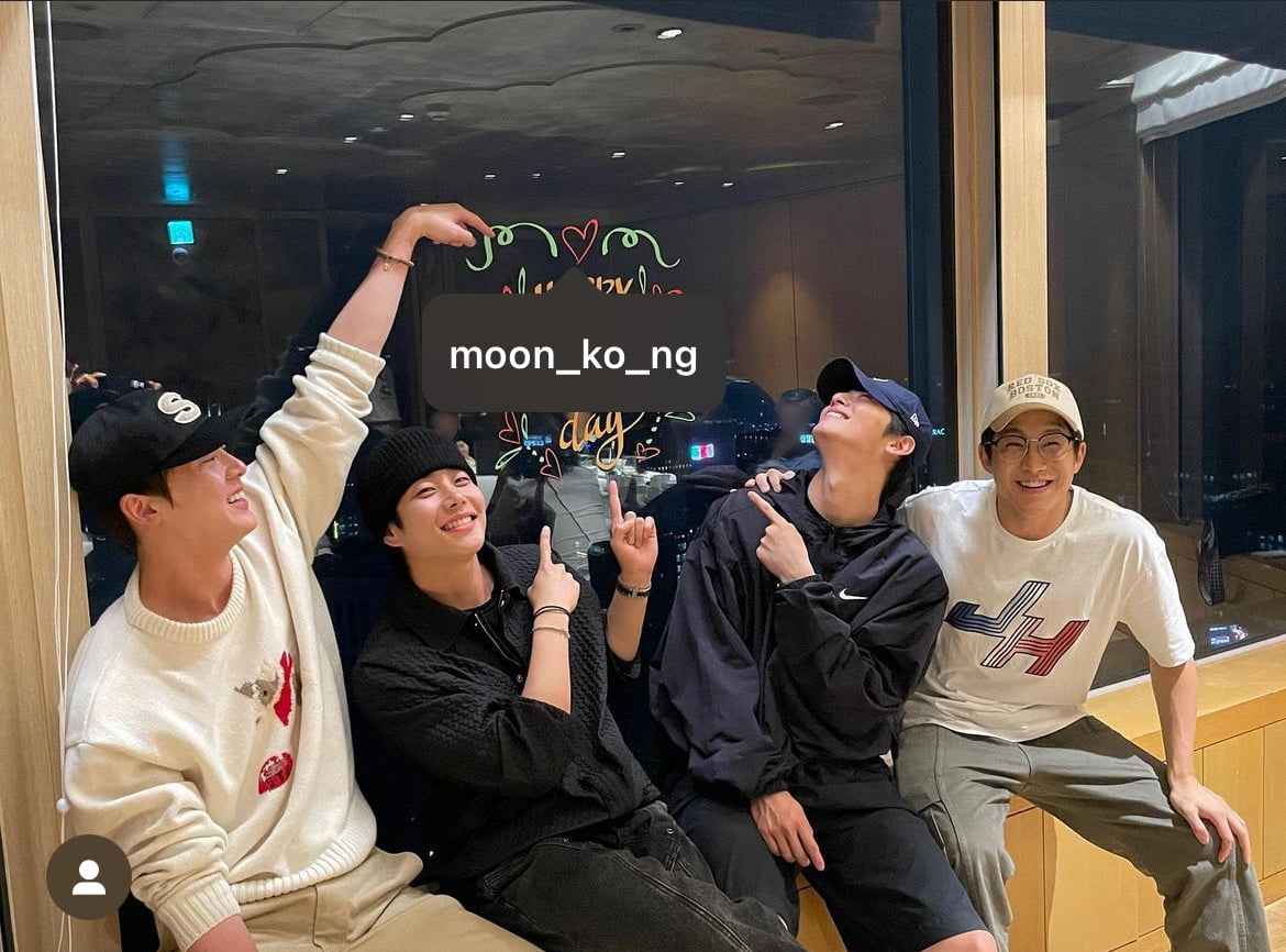 사진=그룹 아스트로 진진 인스타그램 캡처