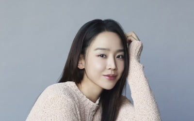 Shin Hye-sun and Byun Yo-han reunite after 7 years with 'She's Dead'... “The key is to work together to win.”