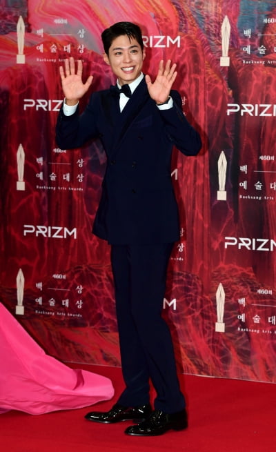 [TEN포토]박보검 '달콤미소에 여심녹네'