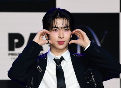 [TEN포토]이동열 '러블리 하트'
