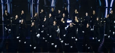 [TEN포토]트리플에스 '24명 완전체 앨범'ASSEMBLE24''