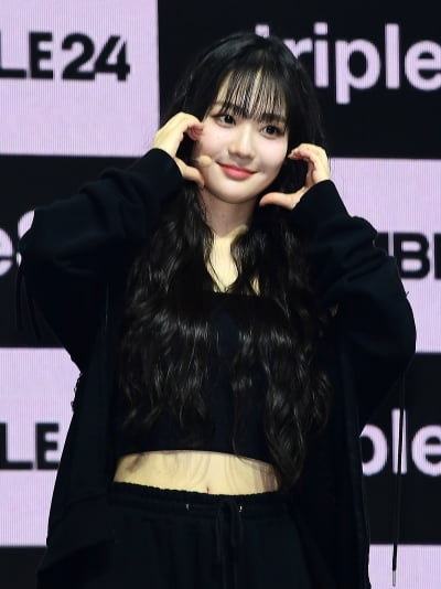[TEN포토]트리플에스 윤서연 '내가 s1 시작'