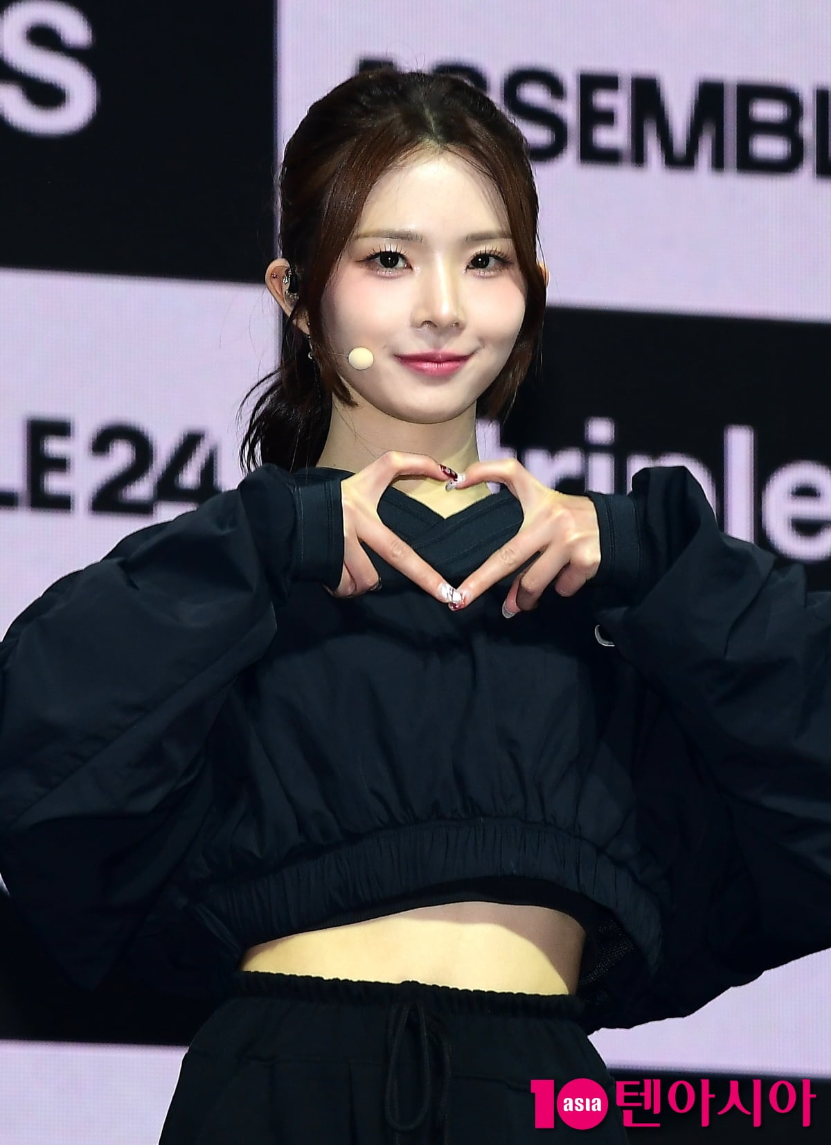 [TEN포토]트리플에스 코토네 '또렷한 이목구비'