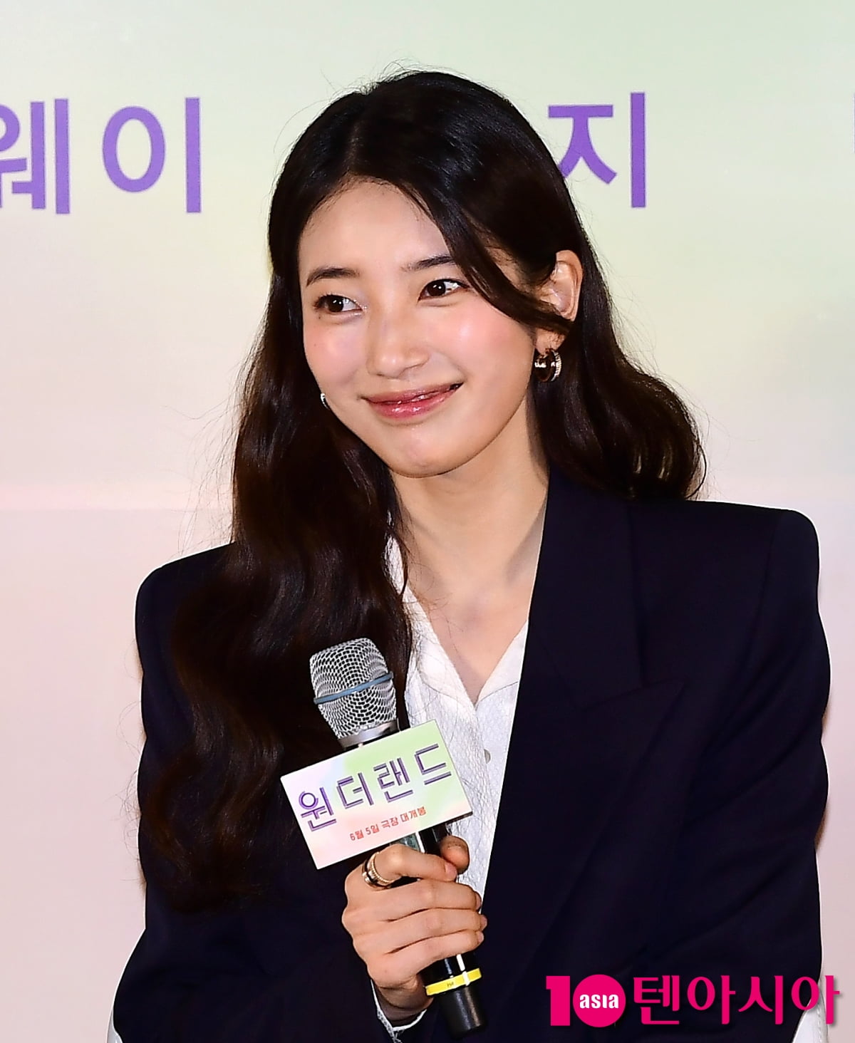 [TEN포토]수지 '이 미소에 빠져든다'