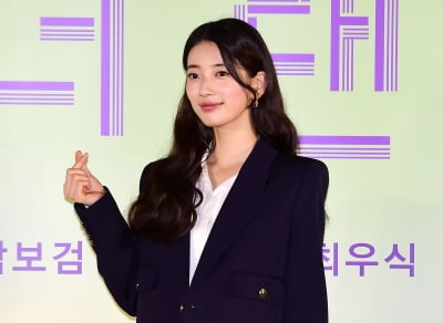 [TEN포토]수지 '사랑스러워'