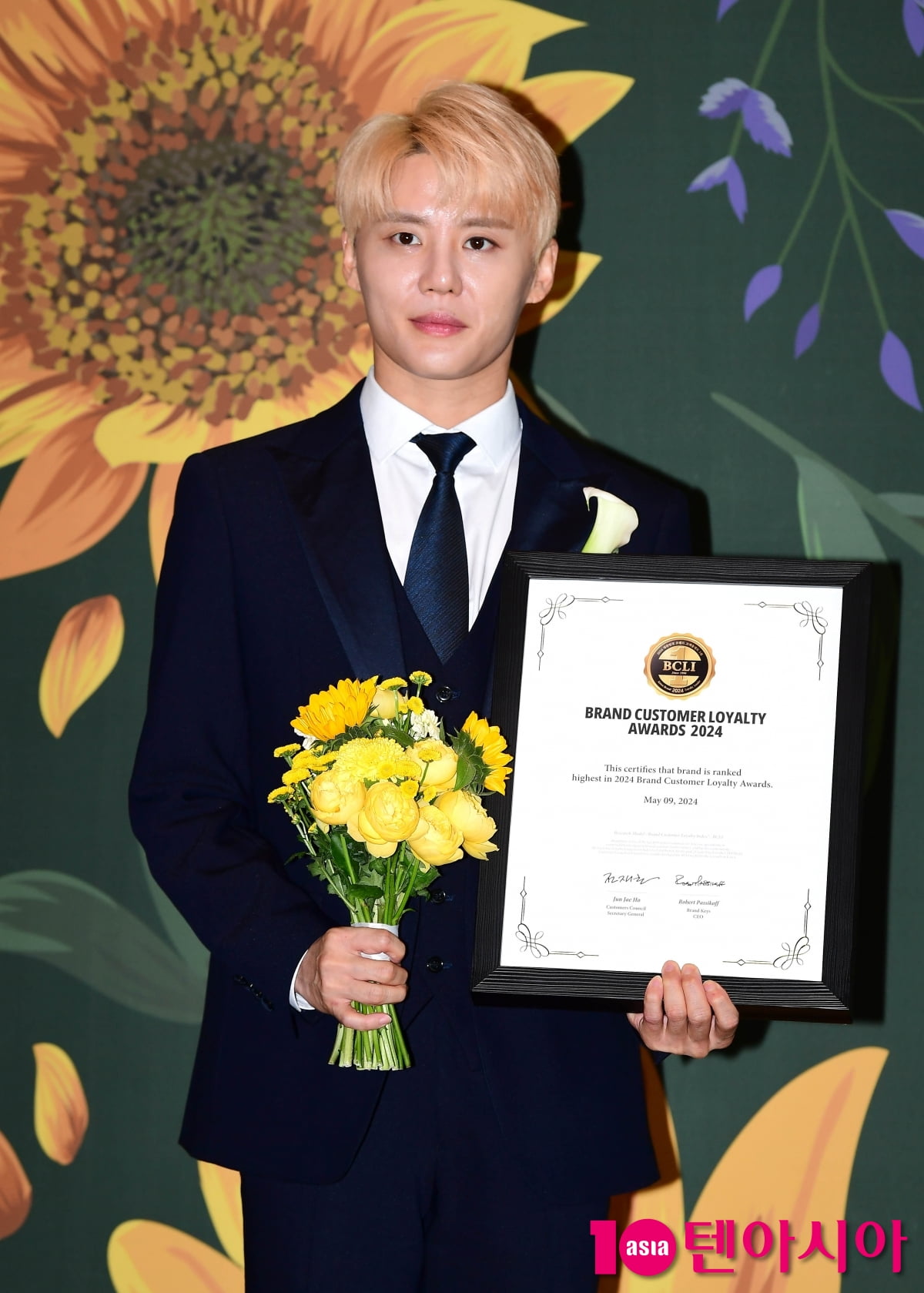 [TEN포토]김준수 '뮤지컬 남자배우 수상'