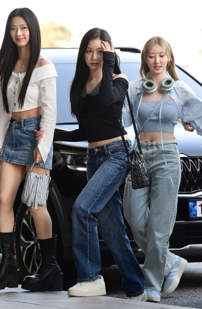 [TEN포토]베이비몬스터 파리타 '수 많은 팬과 취재진에 깜놀'