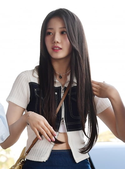 [TEN포토]베이비몬스터 로라 '순정만화 주인공처럼'