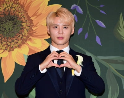 [TEN포토]김준수 '뮤지컬 많이 사랑해주세요'