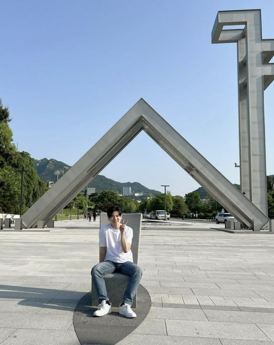 '윤민수 아들' 윤후, 깜짝 서울대 간 근황 [TEN★]