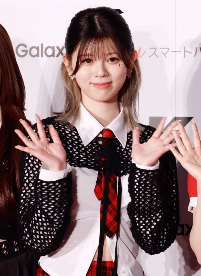 [TEN포토] 니쥬 리쿠 '귀여움에 홀릭'