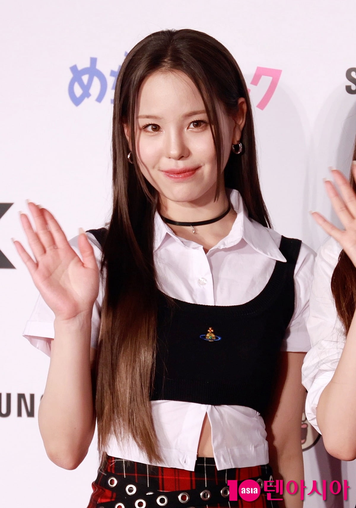 [TEN포토] 니쥬 마코 '싱그러운 꽃미소'