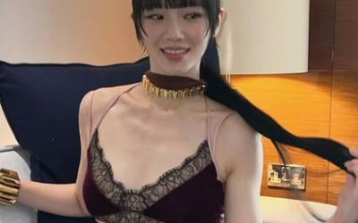 Park Gyu-young, extreme exposure in see-through dress