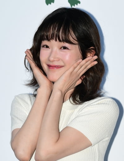 [TEN포토]이유미 '아름다운 꽃 한송이'