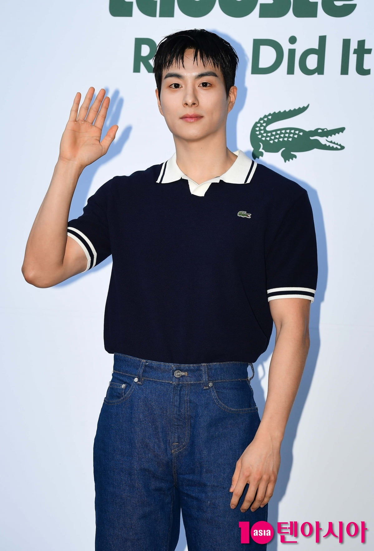 [TEN포토]정건주 '또렷한 이목구비'