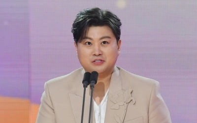 생각엔터의 생각없는 대처...범죄자 도와주다 전국적 망신[TEN초점]