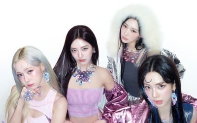 [종합] 에스파 윈터 '엠카' 화재로 생방송 불참, '슈퍼노바' 컴백 무대는 정상 방송