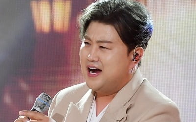 김호중 사고 칠 때마다 팬들은 감싸기 급급…다들 정신 차리세요 [TEN초점]