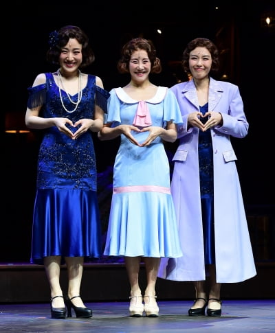 [TEN포토]김소향-박은미-이아름솔 '우리는 블루 역 배우'