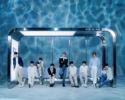ゼロベースワン、ミニ3集先行公開曲「SWEAT」、タイトル曲「Feel the POP」連打興行
