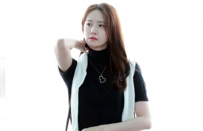 [TV10] 윤아 '화보같은 출국길'
