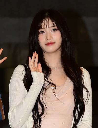[TEN포토]아이브 이서 '신비로운 분위기'