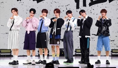 [TEN포토]넥스지 '첫 싱글 'Ride the Vibe'로 데뷔'