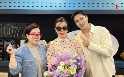 최화정, 27년 만 '최타파' 하차…"마지막 인사 나눴어요"