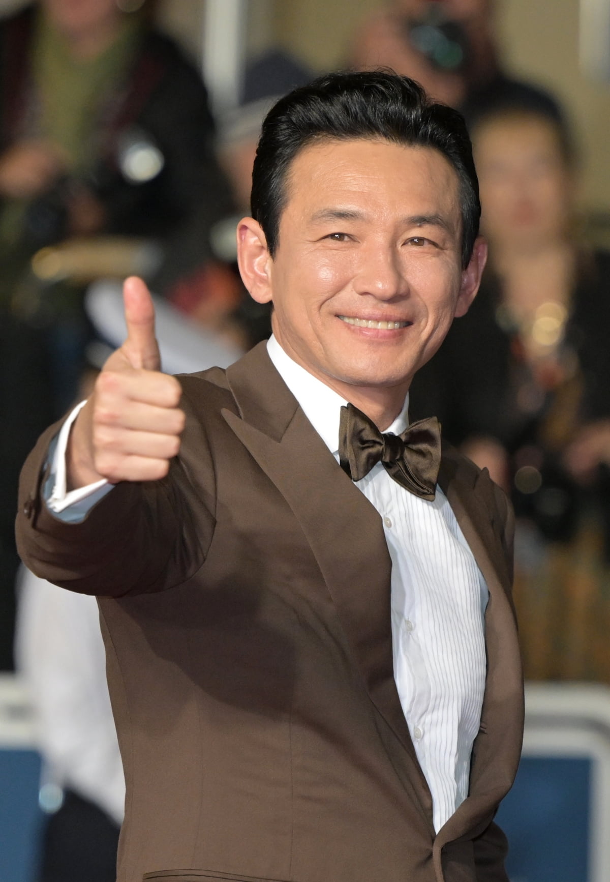 "50년 걸려"…'베테랑2' 칸 공식 상영→황정민·정해인·류승완에 10분간 기립박수