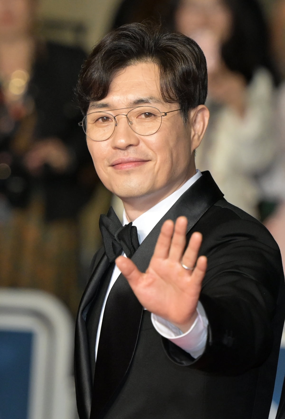 "50년 걸려"…'베테랑2' 칸 공식 상영→황정민·정해인·류승완에 10분간 기립박수