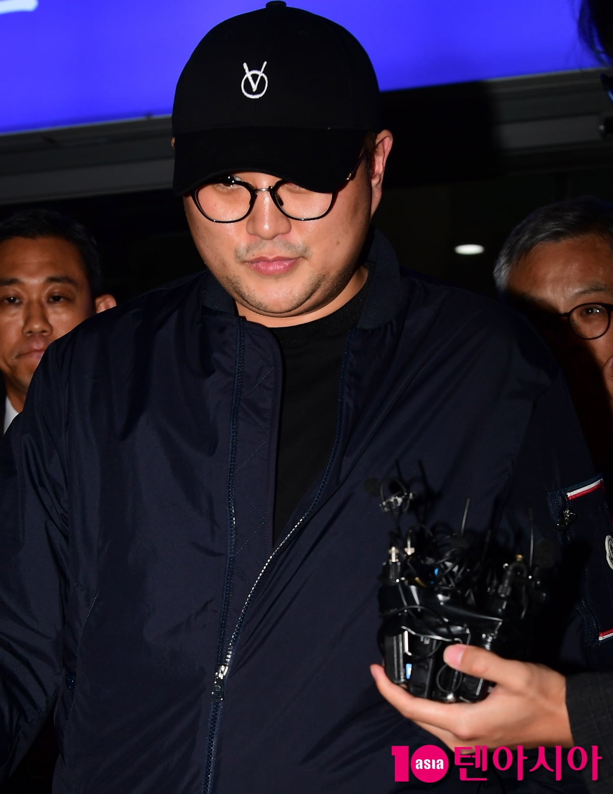 [TEN포토]'음주 뺑소니 협의' 김호중 "죄인이 무슨 할 말이 있습니까?"
