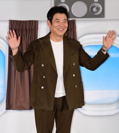 [TEN포토]성동일 '기분 좋아지는 미소'