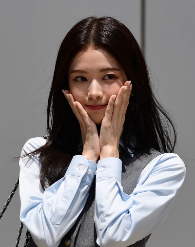 [TEN포토]노정의 '작은얼굴에 꽉 찬 이쁨'