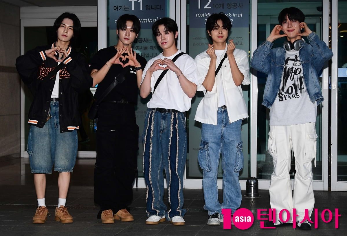 [TEN포토]디그니티 '마닐라로 공연하러 떠나요'
