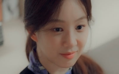 Jung Ryeo-won and Wi Ha-jun, midnight car date