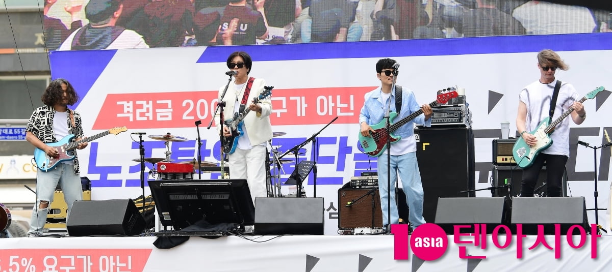 [TEN포토]YB밴드 '레전드 록밴드'