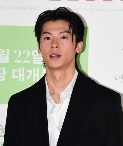 [TEN포토]허광한 '마초남의 매력'