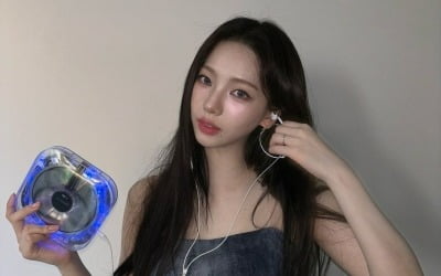 "앨범 버리고 포토카드만 NO"…이건 너무 갖고 싶잖아, 소장 욕구 자극하는 앨범들[TEN초점]