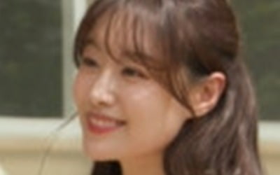 송지은, ♥박위 깜짝 생일파티에 눈물…훈남 남동생도 소환 ('전참시')