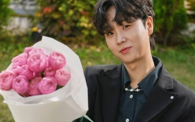 송민준, 자유와 정의의 가치를 가장 잘 지킬 것 같은 남자 트로트 가수 1위…임영웅 2위[TEN차트]