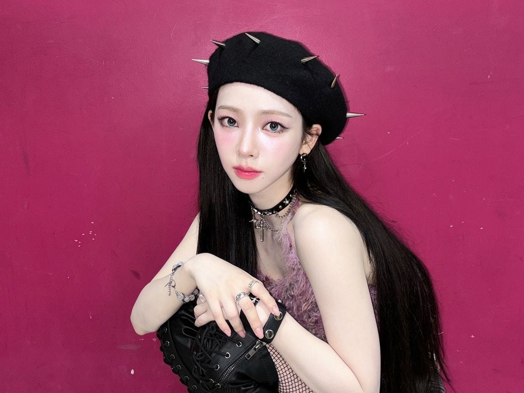 에스파 카리나, 연세대 선배→비현실적 요정…극과 극 미모 자랑