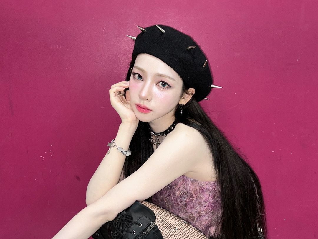 에스파 카리나, 연세대 선배→비현실적 요정…극과 극 미모 자랑