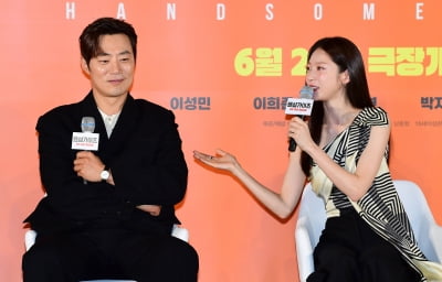 [TEN포토]이희준-공승연 '비주얼 커플'