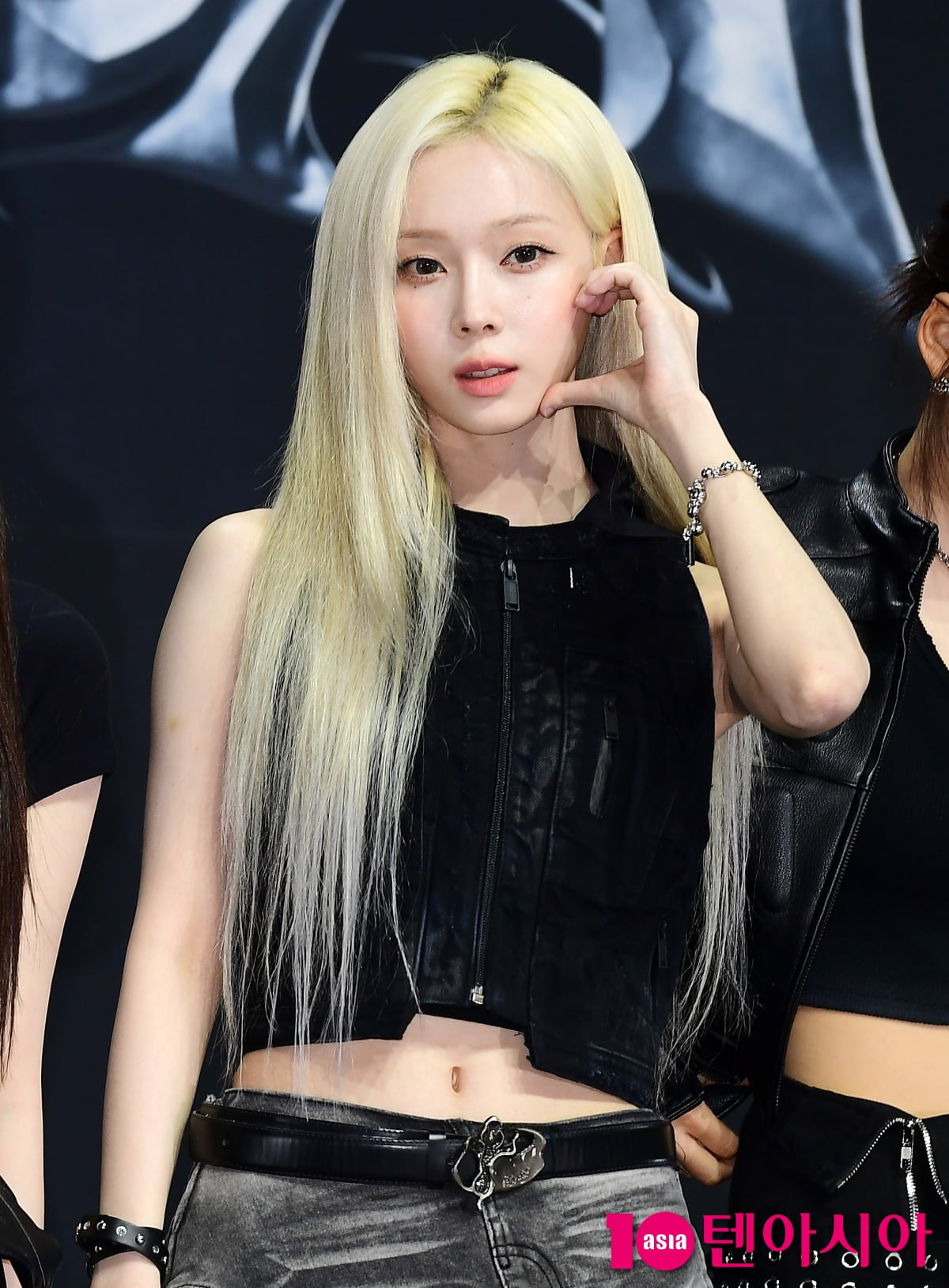 [TEN포토]에스파 윈터 '탄산음료 비주얼...청량하네'