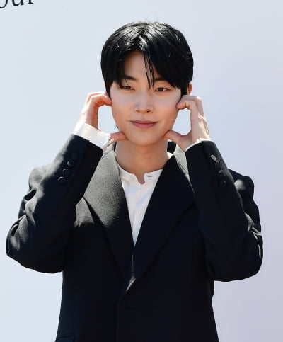 [TEN포토]황인엽 '탄성을 부르는 멋짐'