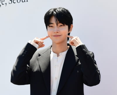 [TEN포토]황인엽 '달콤한 볼콕'