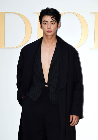 [TEN포토]차은우 '매력이 넘치는 외모'
