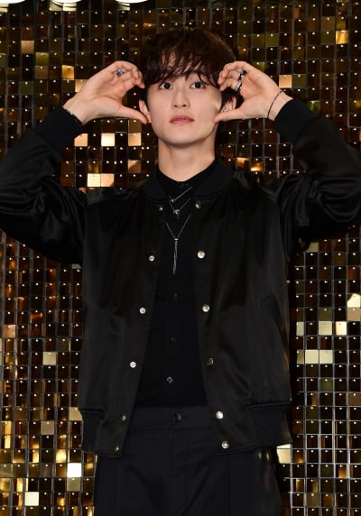 [TEN포토]NCT 마크 '뜨거운 하트'