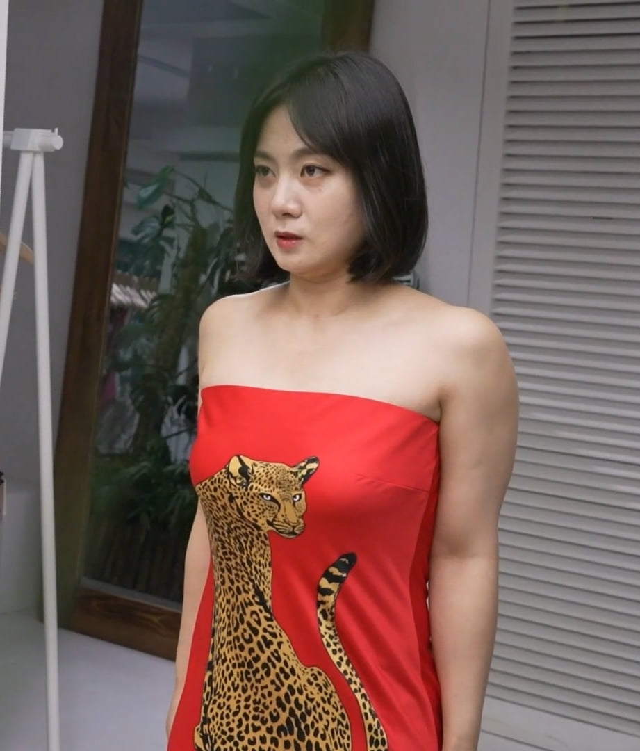 49kg까지 감량하더니…박나래, 날개뼈 선명히 드러난 앙상한 뒤태 ('나혼산')