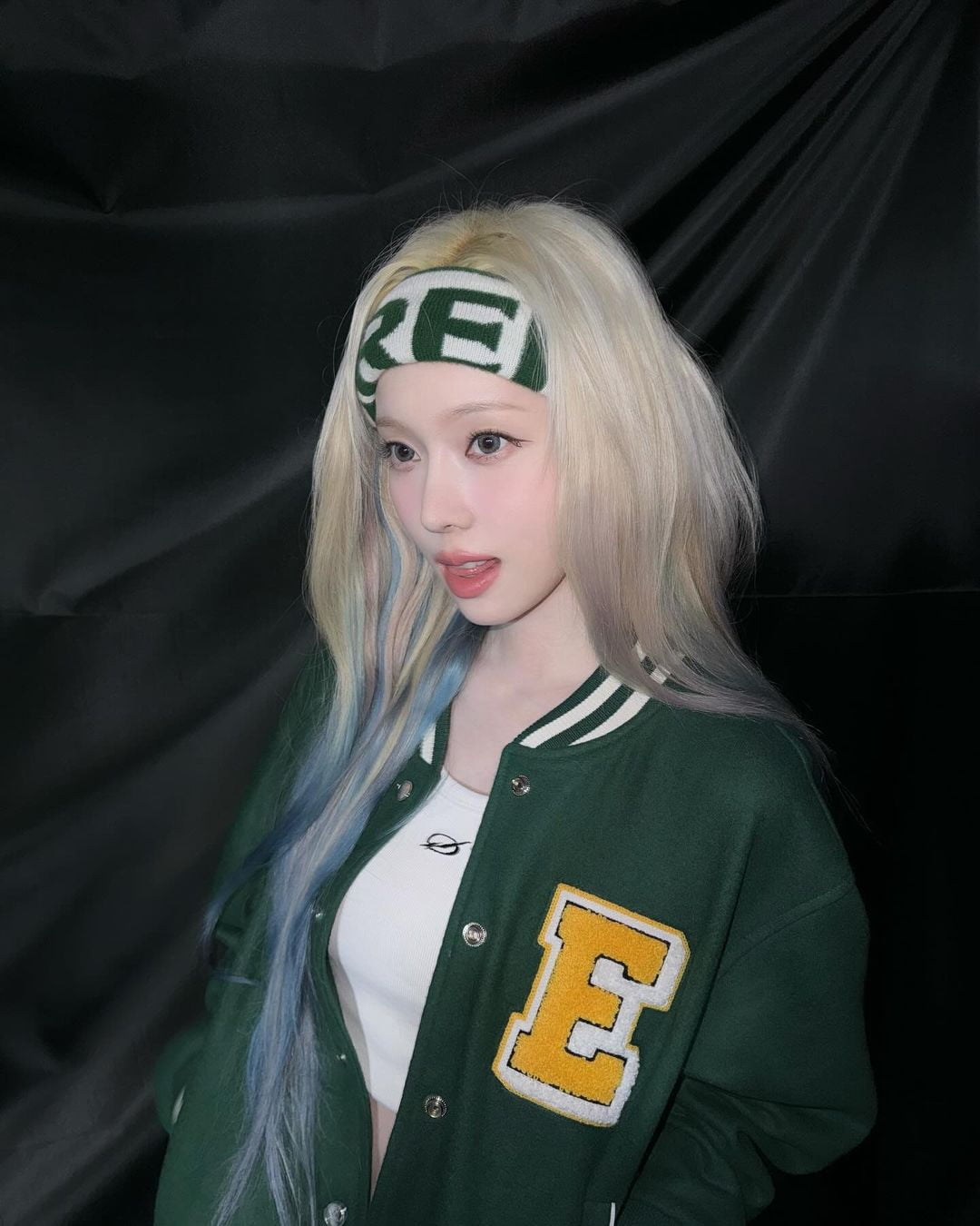 SM은 복도 많지…카리나X윈터, 최강 '얼굴합' 자랑[TEN★]